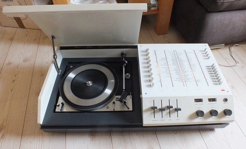 Wega studio 3208 - studio,
